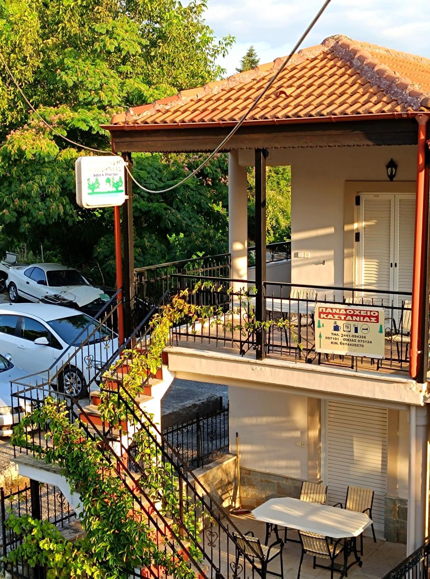 Hotel Πανδοχείο Λίμνης Πλαστήρα Kastanéa Exteriér fotografie